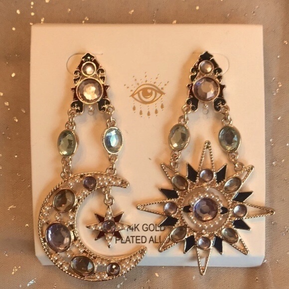 Brand New 14K Gold Plated Alloy Sun & Star Dangly Drop Earrings - Picture 2 of 9
